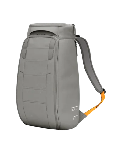 DB Hugger 25L Sand Grey