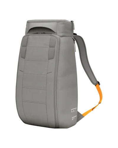 DB Hugger 30L Sand Grey